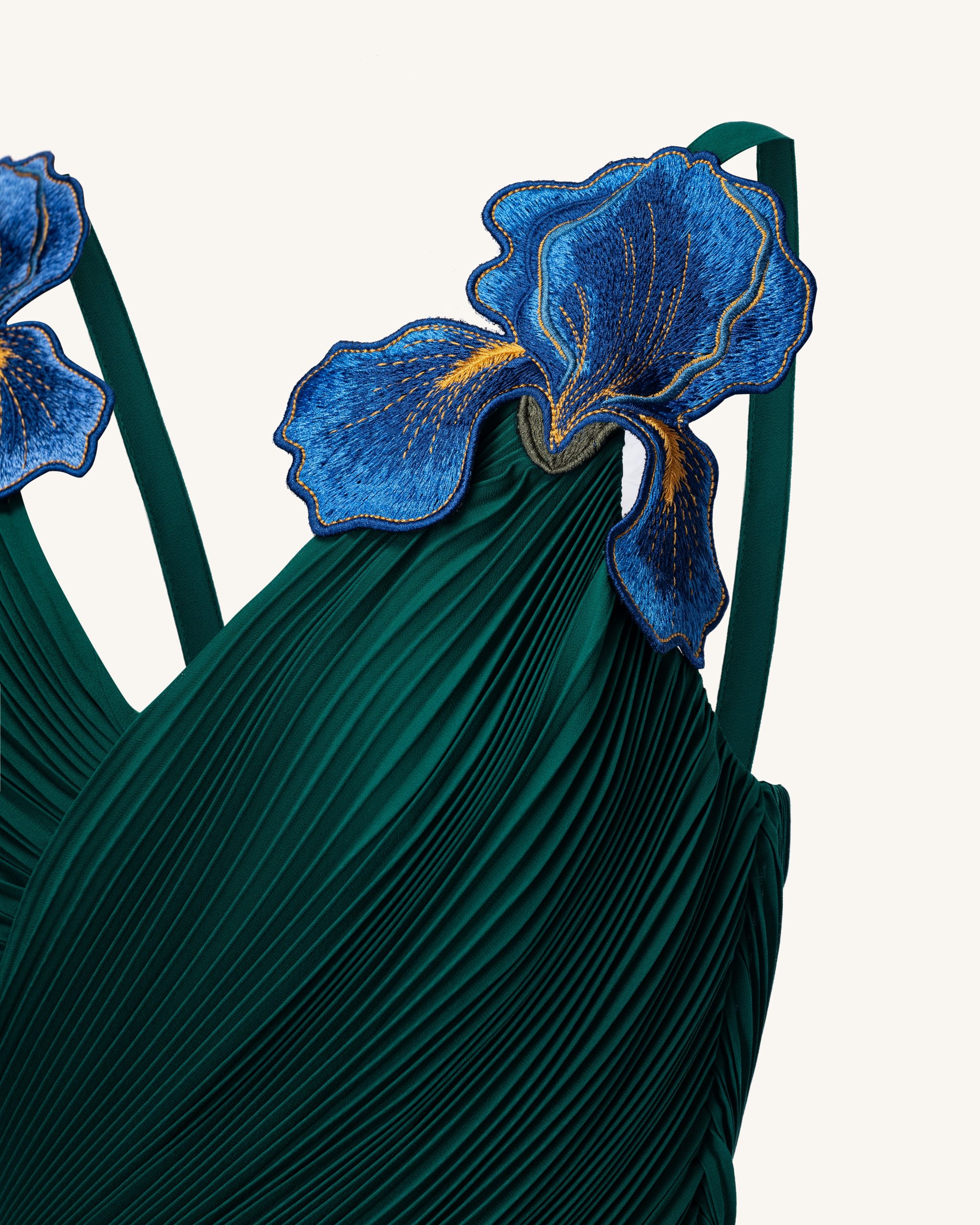 Iris Embroidered Pleated V-Neck Maxi Dress - Emerald Green - Image 5